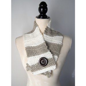 Fossil "Berkley" Women's Chunky Loose Knit Scarf